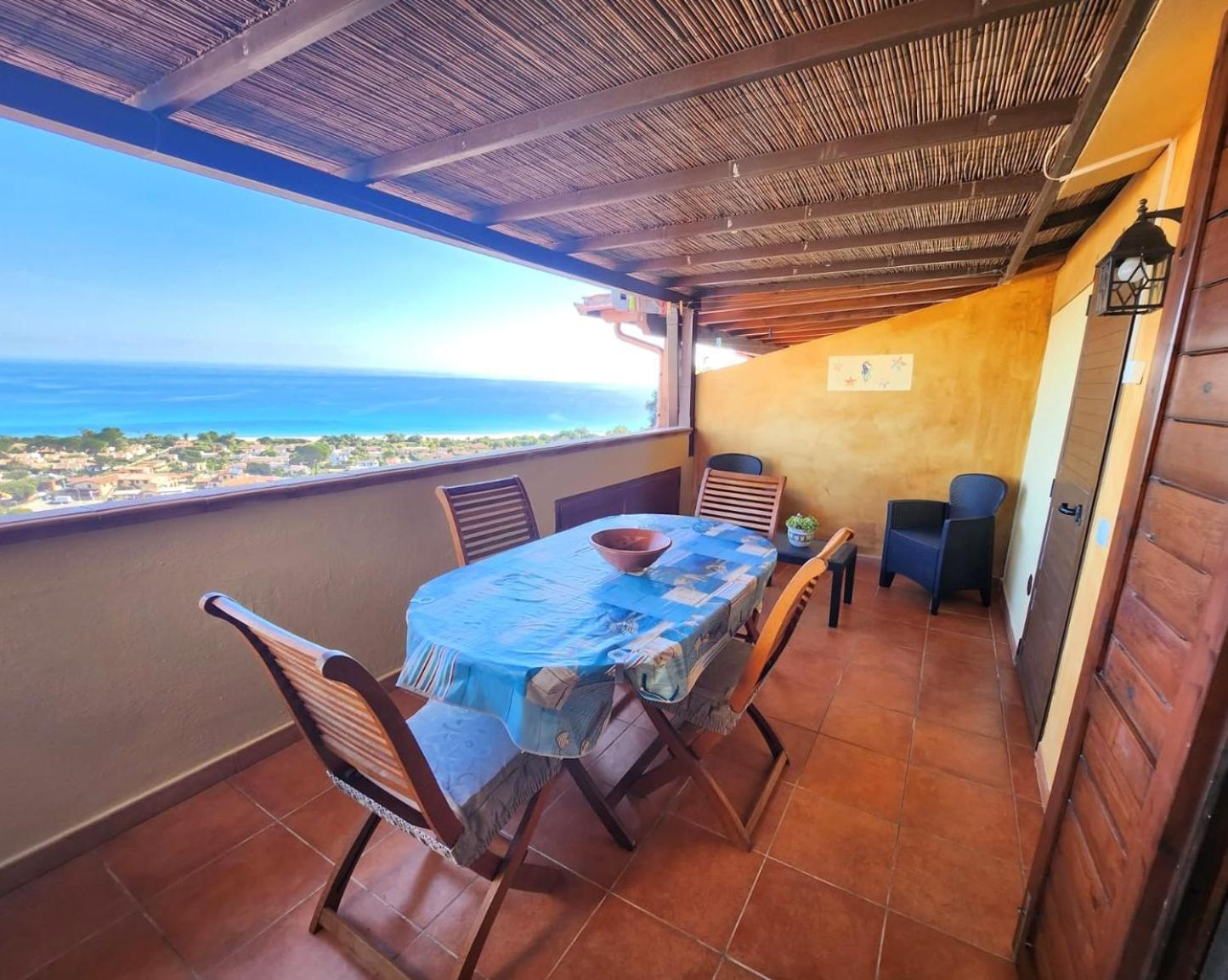 Casa Laura Vista Mare, Best Vacation Ever Costa Rei Exterior photo